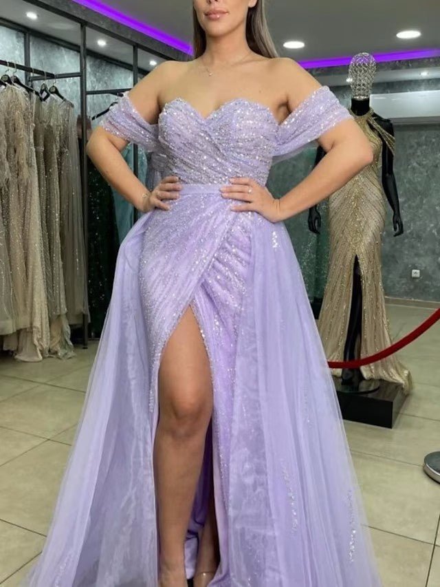 Margo | Vestidos de fiesta ajustados, brillantes, con cola larga, manga corta, escote corazón, lentejuelas desmontables y sobrefalda con abertura