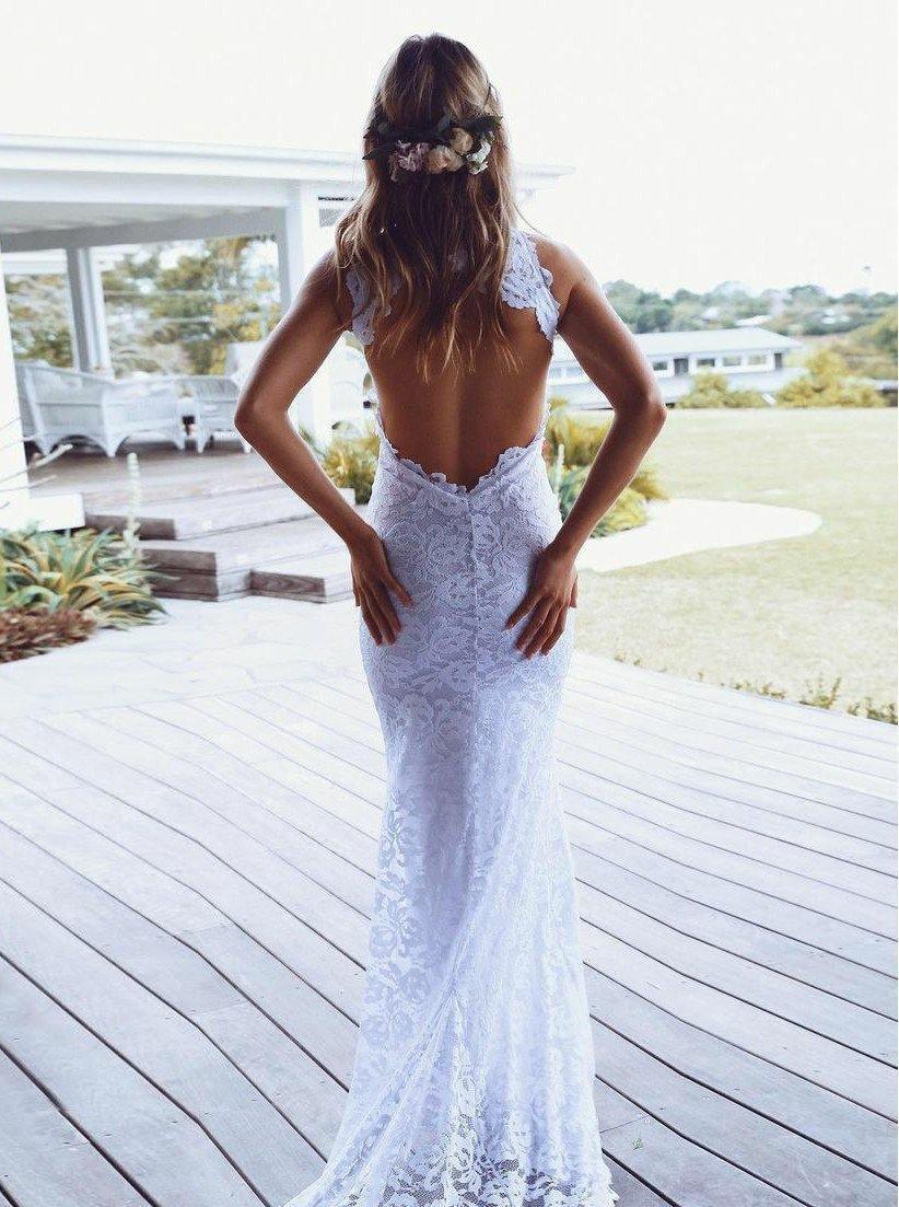 Vestido de novia de encaje con escote alto, cola larga y espalda abierta, WD397