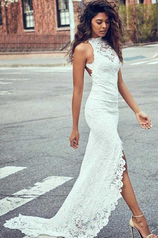 Etui-Brautkleid mit hohem Halsausschnitt, Schleppe, offenem Rücken und Schlitz aus Spitze WD397