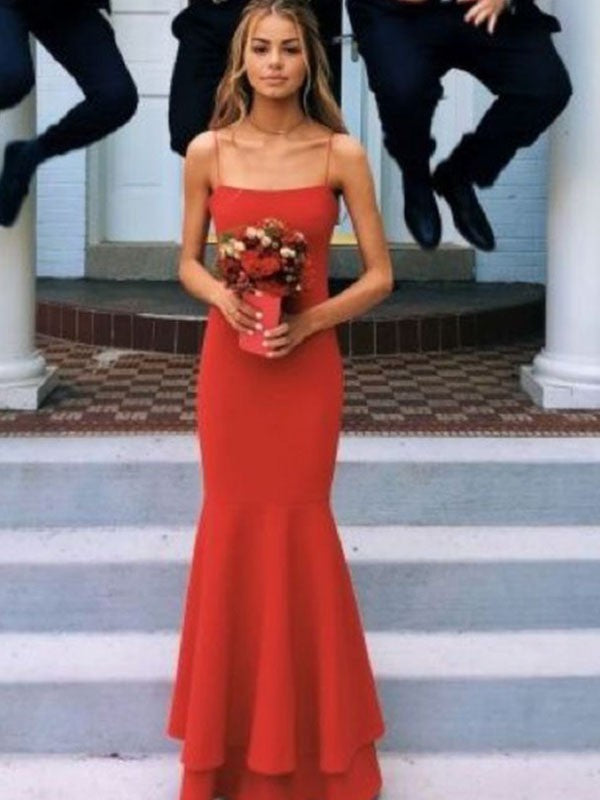 Vestidos de fiesta de crepé elástico con capas, sin mangas, con tirantes finos y corte tubo/columna