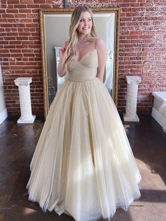 Glänzendes A-Linien-Tüllkleid mit V-Ausschnitt und langem Abschlussball-Abendkleid