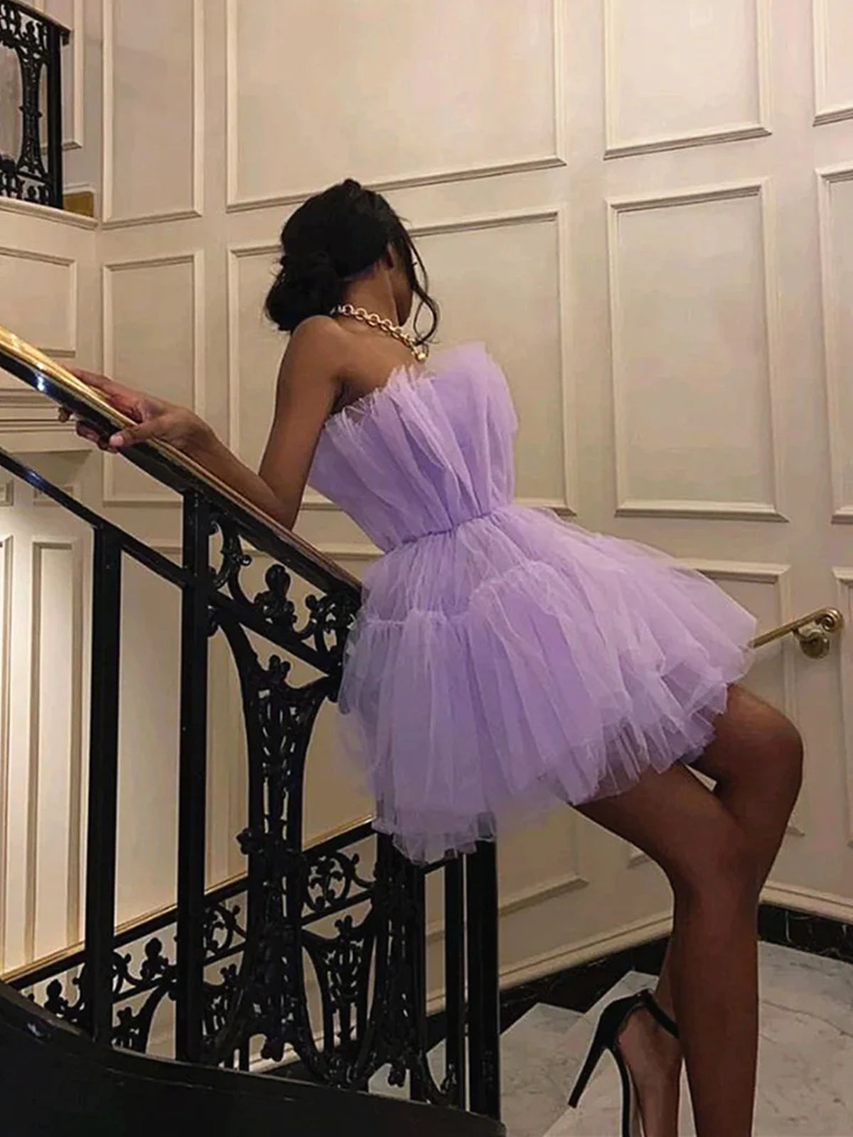 Kurzes A-Linien-Prinzessin-Kleid ohne Träger aus Tüll für den Abschlussball