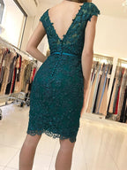 Kurzes Meerjungfrau-Kleid mit V-Ausschnitt und rückenfreiem Tüll und Spitze, formelles Abschlussball-/Homecoming-Kleid