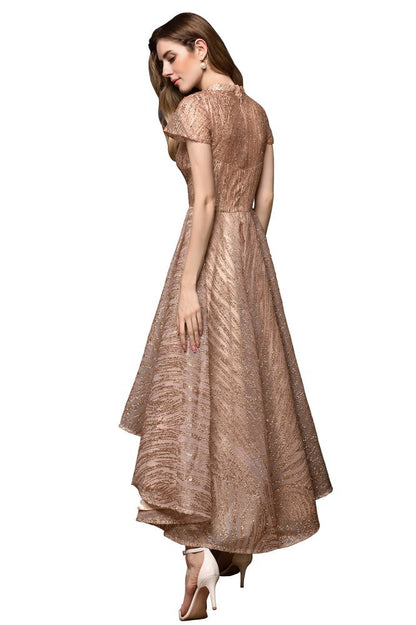 Kurzärmliges Hi-Lo-Cocktailkleid mit Pailletten und Perlen