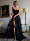 Silas | Vestido de fiesta largo negro con abertura y flores 3D, corte A, sin tirantes
