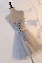 Vestidos de fiesta cortos de tul con nudo plateado y apliques PD302