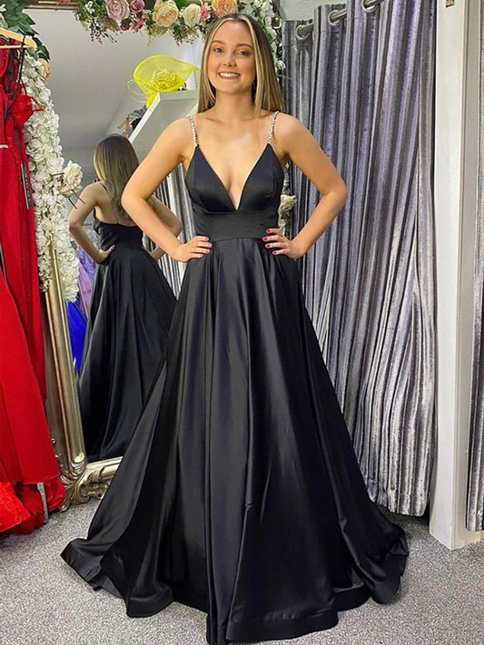 Silvie | Schwarzes Satin-Ballkleid in A-Linie mit tiefem V-Ausschnitt und Perlenbesatz