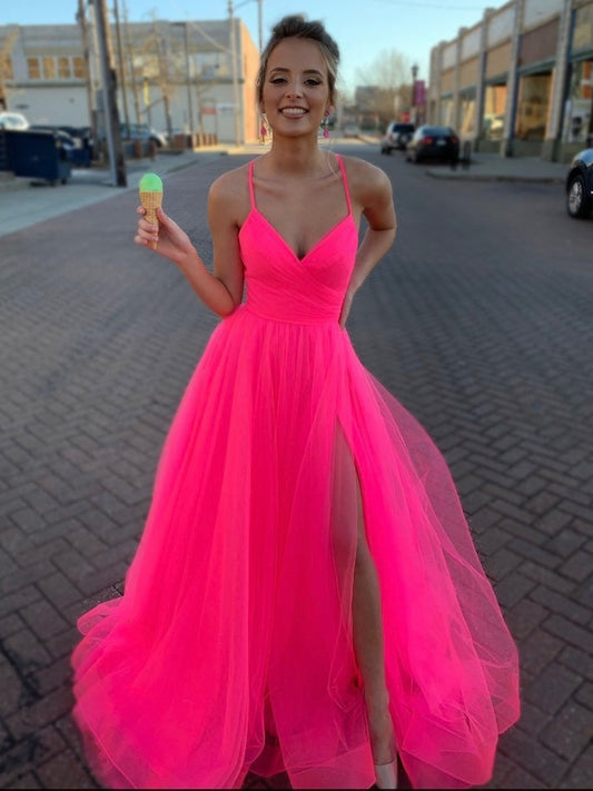 Einfaches A-Linien-Ballkleid mit V-Ausschnitt, Spaghettiträgern und hohem Schlitz