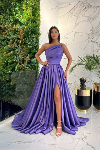 Einfaches langes blaues A-Linien-Abendkleid mit einer Schulter und Schlitz