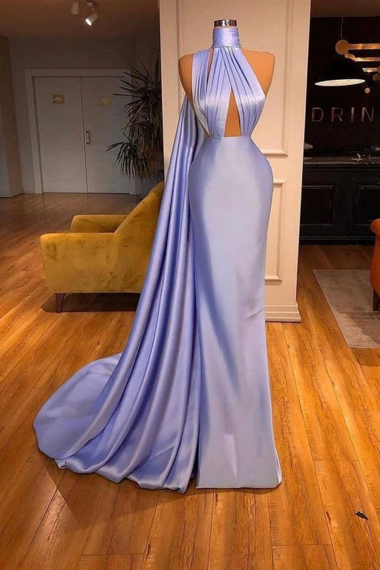 Einfaches langes Neckholder-Meerjungfrauen-Ballkleid aus Satin mit Rüschen