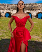 Vestidos de fiesta sencillos de corte sirena, largos y rojos, con hombros descubiertos y abertura