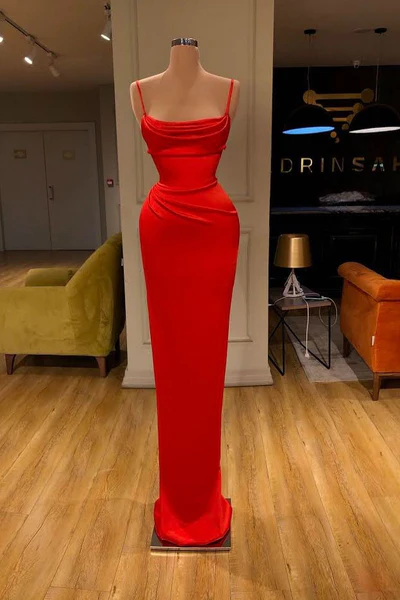 Vestido de fiesta sencillo, largo, rojo, con tirantes finos, corte sirena y sin mangas