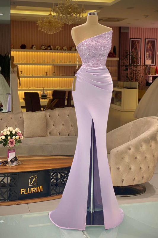 Schlichtes, ärmelloses Meerjungfrau-Ballkleid mit Schlitz und Pailletten