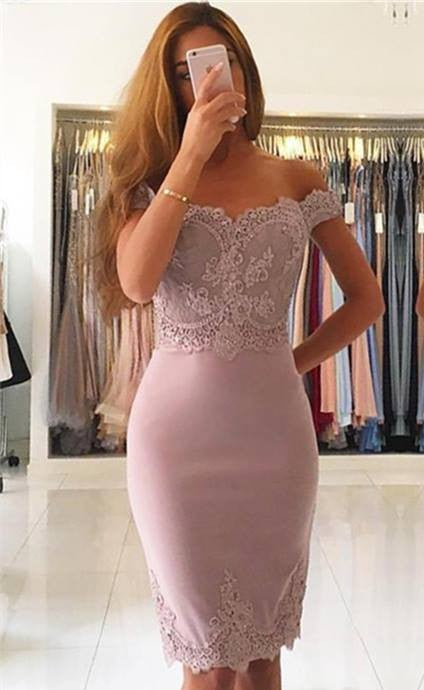 Vestidos de fiesta sencillos de corte sirena corto con hombros descubiertos