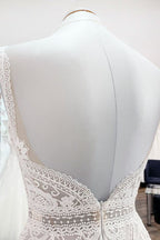 Vestidos de novia largos de tul con encaje y espalda abierta