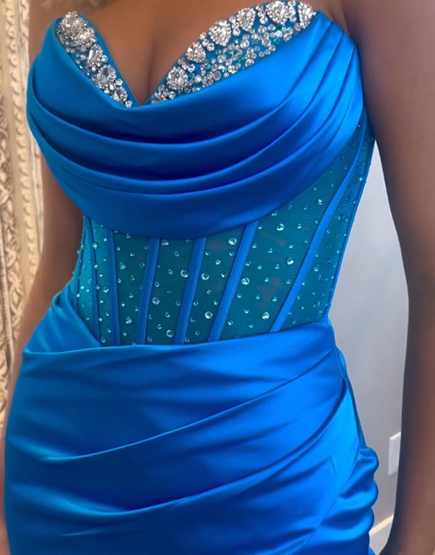 Siva | Königsblaues trägerloses Meerjungfrau-Ballkleid aus Satin mit Perlen