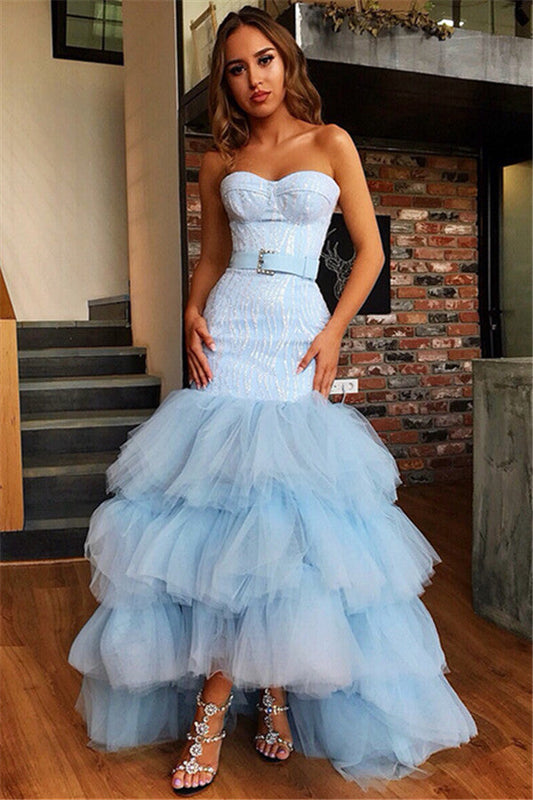 Himmelblaues, trägerloses Meerjungfrau-Ballkleid aus Tüll mit hohem Ausschnitt