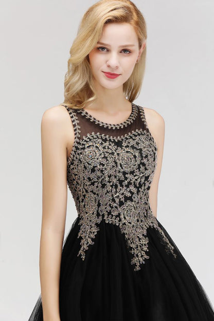 Ärmelloses Aline-Cocktailpartykleid mit funkelnden Perlen