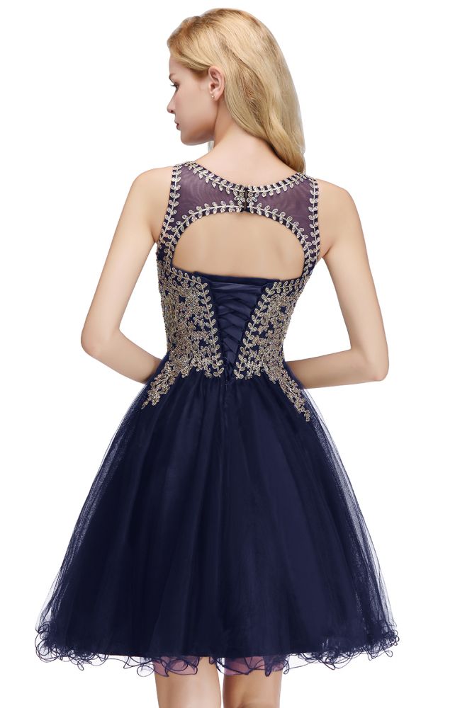 Ärmelloses Aline-Cocktailpartykleid mit funkelnden Perlen