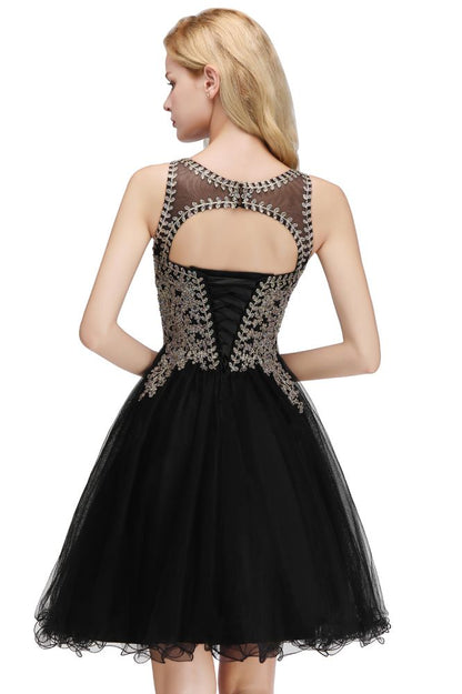 Ärmelloses Aline-Cocktailpartykleid mit funkelnden Perlen