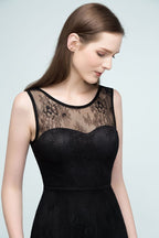 Vestidos de dama de honor sin mangas con encaje, corte A y largo hasta la rodilla