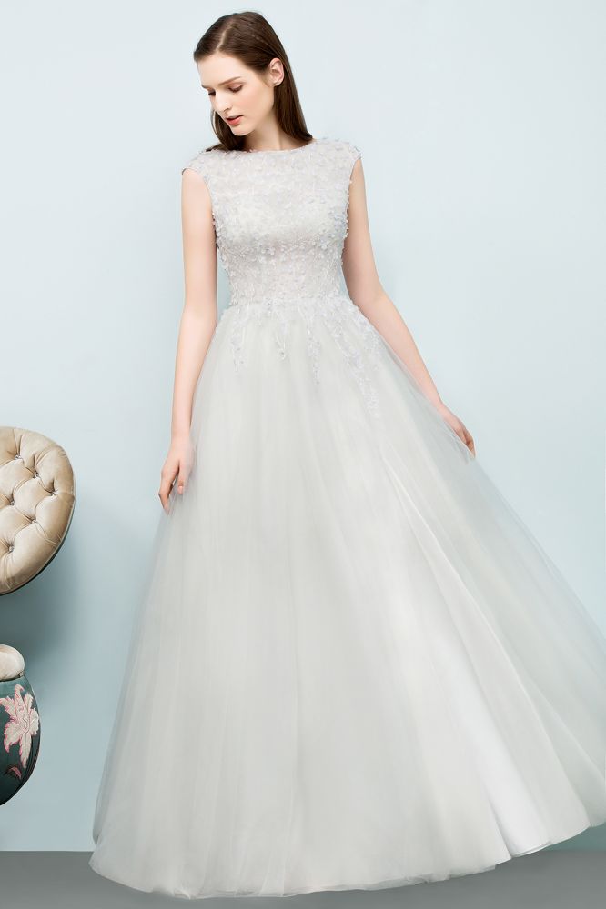 Ärmelloses langes A-Linien-Ballkleid mit Schlitz und Applikationen aus Tüll
