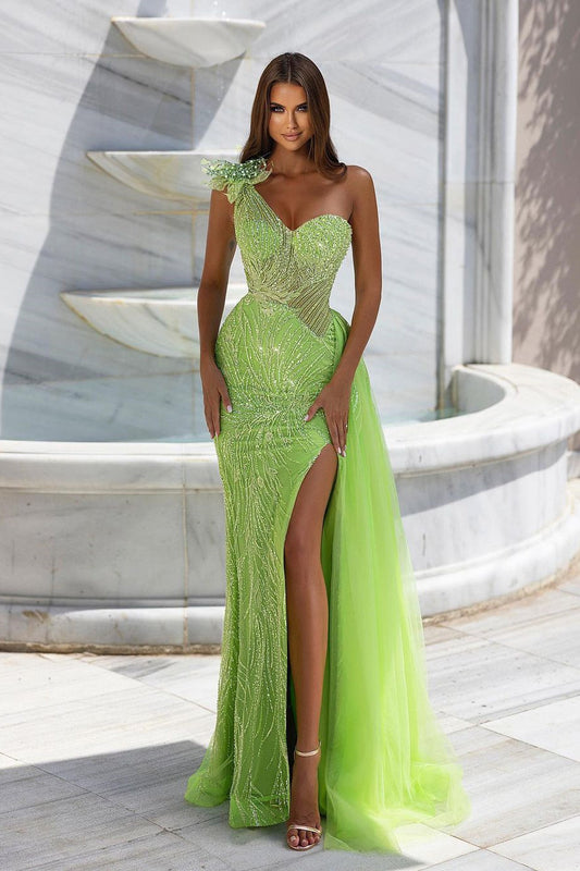 Ärmelloses One-Shoulder-Ballkleid aus Spitze mit Herzausschnitt und Perlen