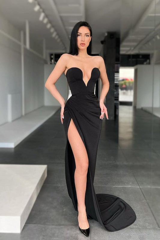 Vestido de fiesta sexy con escote en forma de corazón, sin mangas y abertura frontal con cola larga