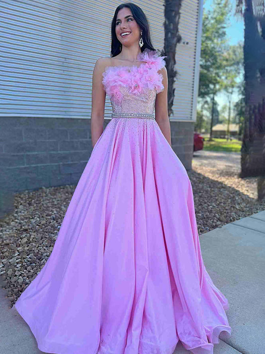 Sophronia | Bonbonrosa, Perlenbesetztes, One-Shoulder-Ballkleid mit Blumen