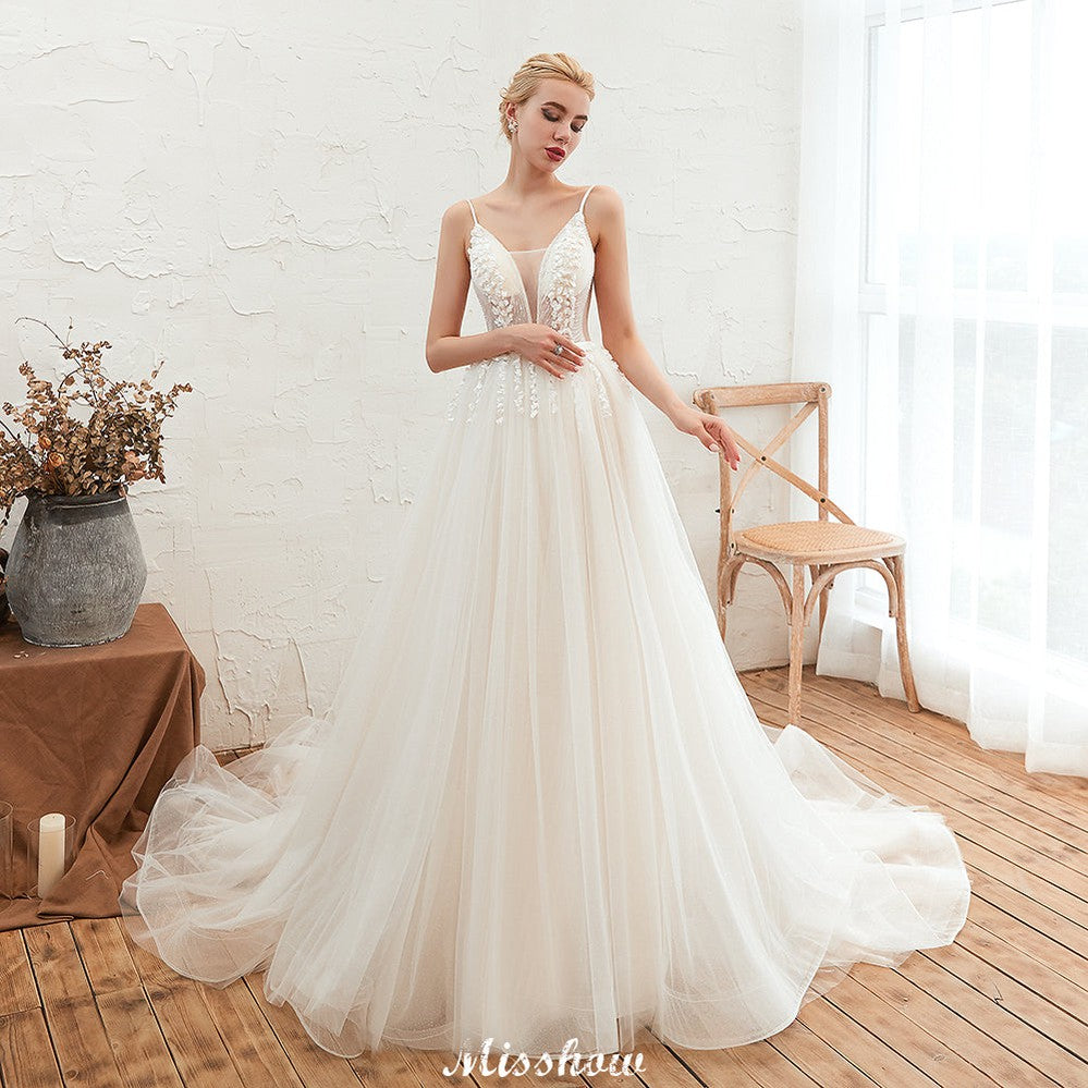 Spaghettiträger Tiefer V-Ausschnitt Brautkleid Tiefer Rücken Champagner Brautkleid