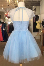 Vestido de fiesta azul cielo claro con mangas cortas y cuentas brillantes PD314