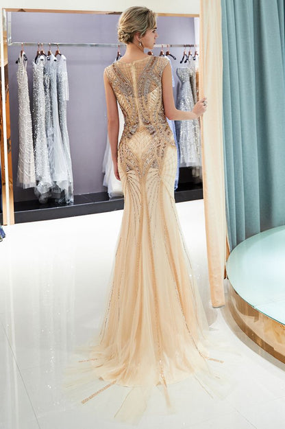 Vestido de fiesta formal de sirena brillante sin mangas con lentejuelas doradas y cuentas