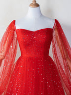 Minikleid in Starlit Cloud-Länge mit Herzausschnitt