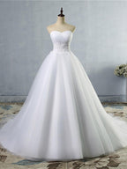 Trägerloses Prinzessinnen-Brautkleid, ärmellos, Brautkleider, weinende Schleppe