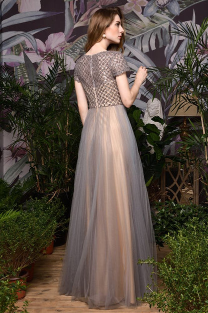 Auffälliges A-Linie Langes Abendkleid Quincenera Swing Kleid Kurze Ärmel