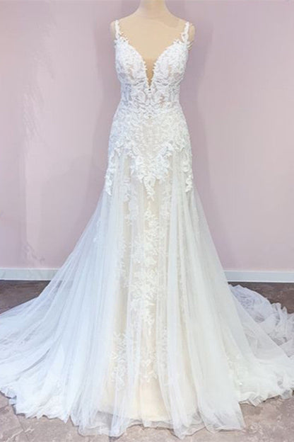 Atemberaubendes langes A-Linien-Brautkleid aus Tüll mit Herzausschnitt und Spitzenapplikationen