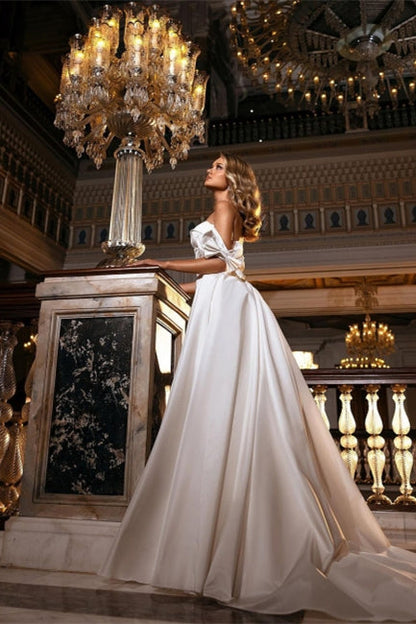 Atemberaubendes schulterfreies weißes, florales Meerjungfrau-Brautkleid im schlanken Sweetheart-Stil, langes Brautkleid mit abnehmbarem Schwanz 