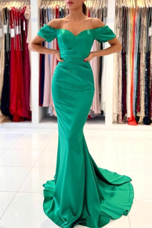 Atemberaubendes schulterfreies Abendkleid im Meerjungfrauenstil aus Satin