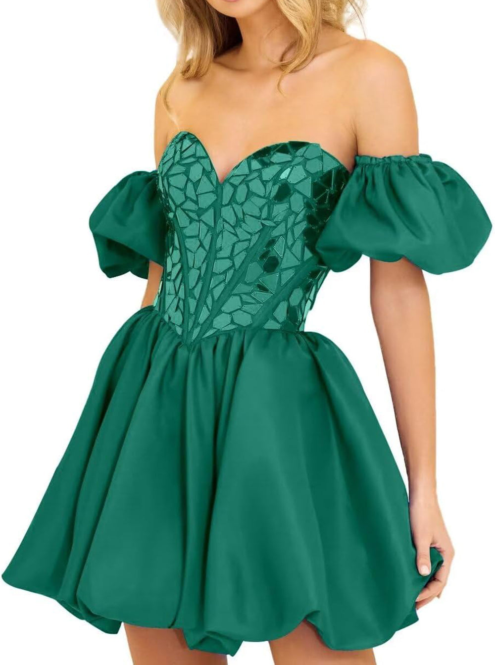 Aria | Vestido corto de fiesta con hombros descubiertos y corte en A