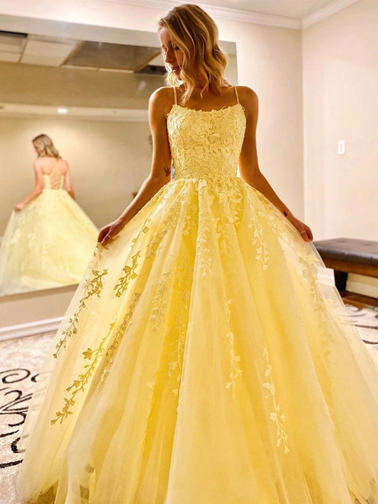 Stilvolles A-Linie Spaghettiträger Rückenfreies Langes Abendkleid aus Spitze
