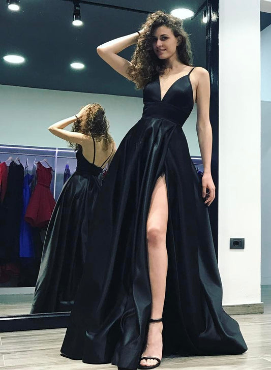 Stilvolles langes schwarzes Satin-Ballkleid in A-Linie mit V-Ausschnitt und Schlitz