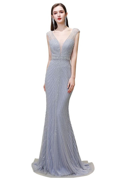 Stilvolles, tiefes, ärmelloses, mit Perlen verziertes, silbernes, schmales Meerjungfrau-Partykleid
