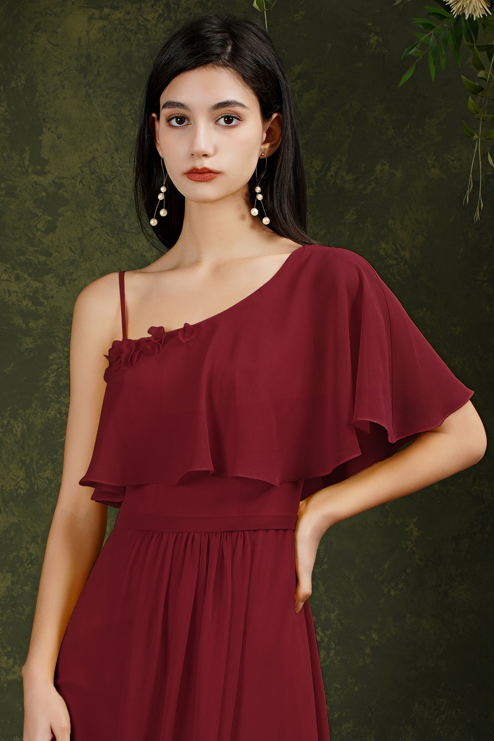 Elegante vestido de fiesta Aline de tul con un solo hombro y abertura frontal