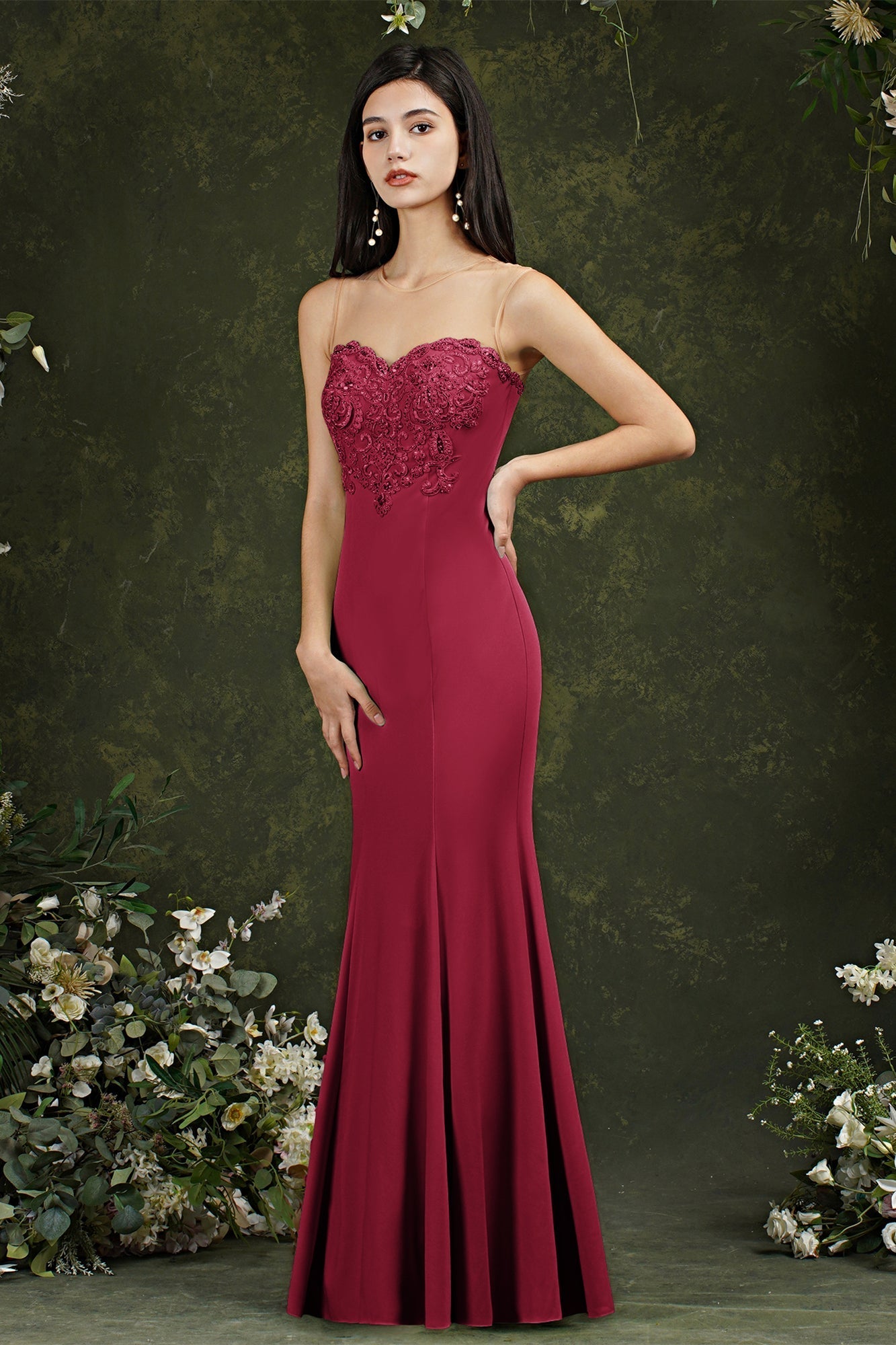 Langes Ballkleid im Meerjungfrau-Stil mit Herzausschnitt und Blumenspitze