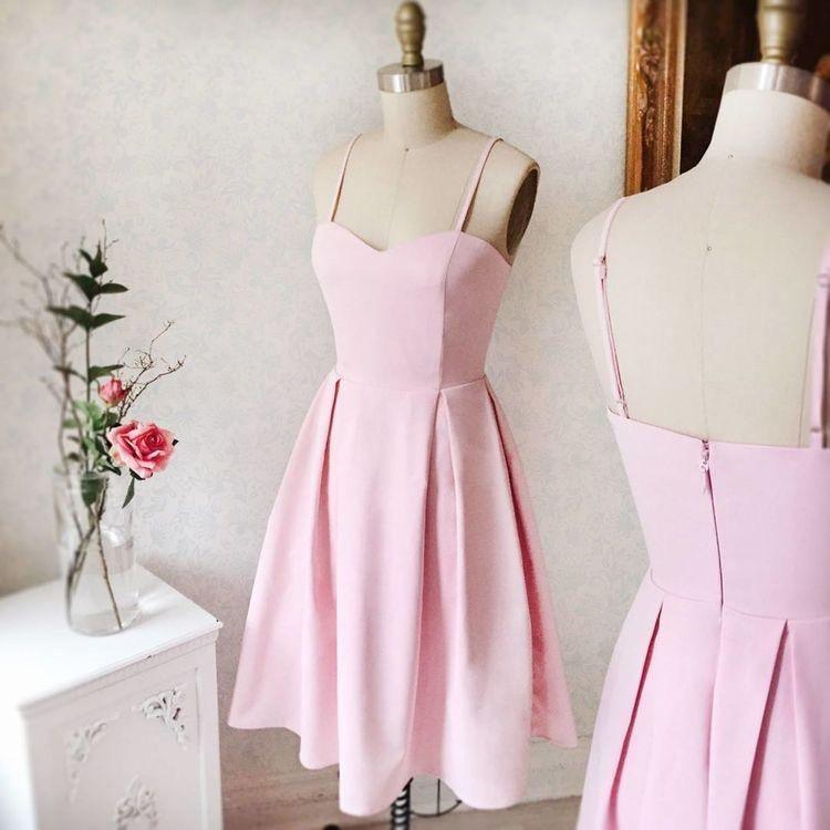 Vestidos de fiesta cortos de satén rosa con escote corazón PD400