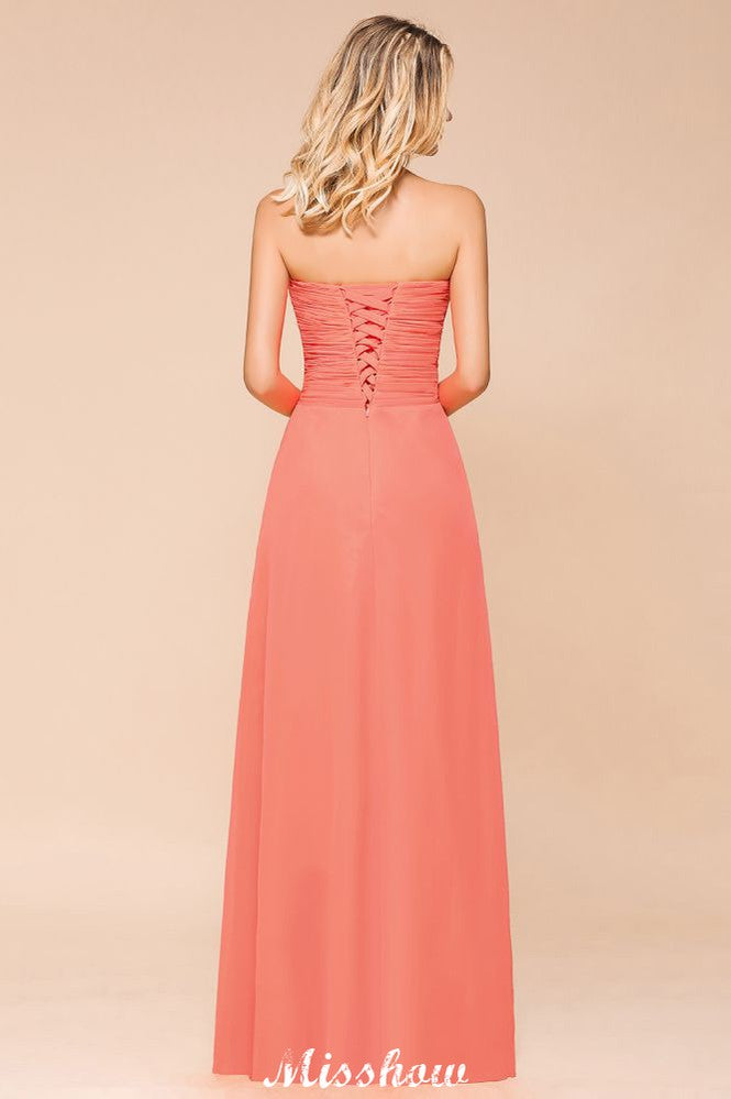 Vestido de dama de honor largo de gasa con volantes y escote corazón sin tirantes