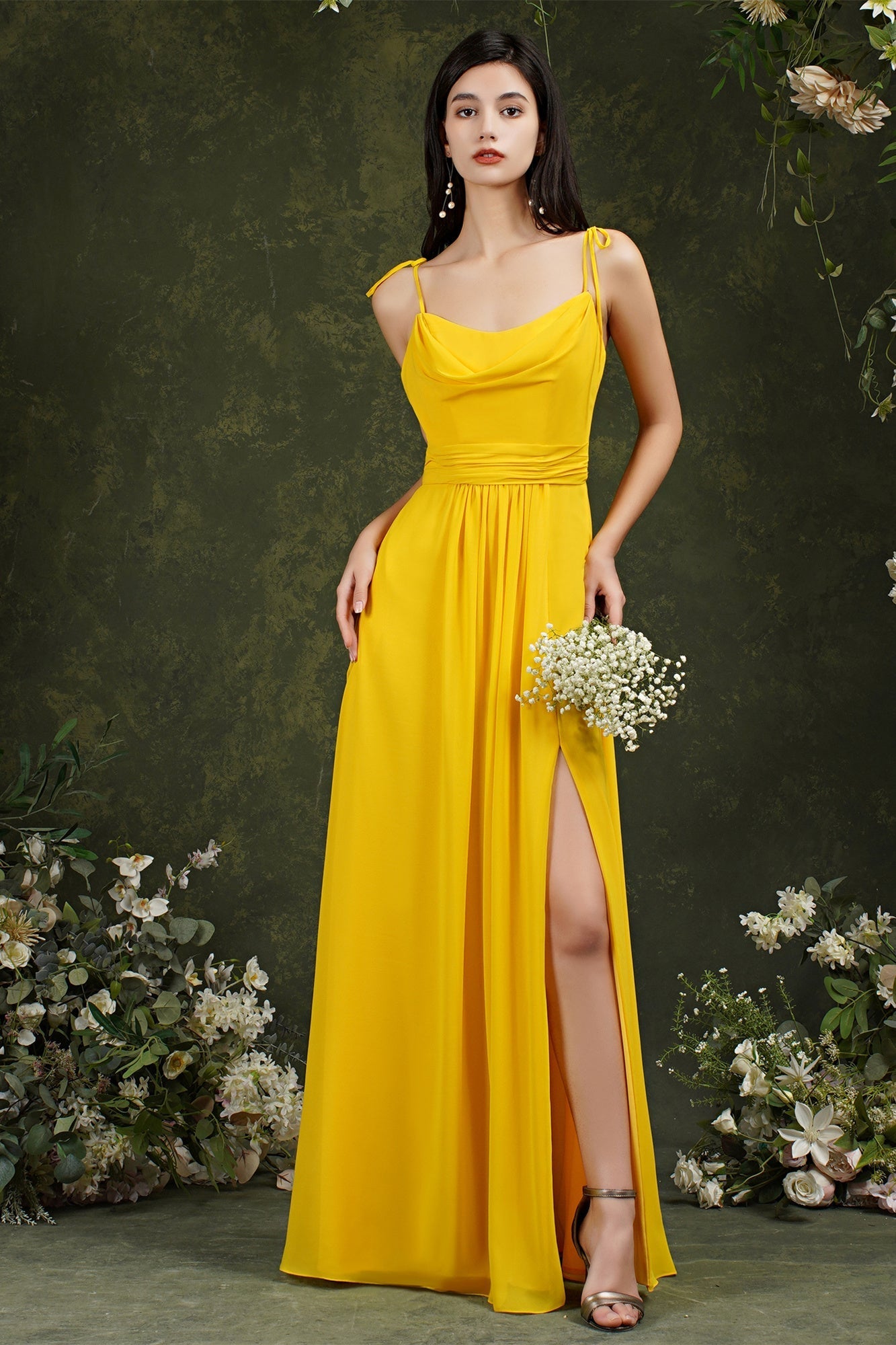 Vestido de fiesta Aline con tirantes finos de tul y abertura delantera