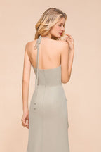 Vestido de dama de honor con escote en V, largo hasta el suelo y pliegues