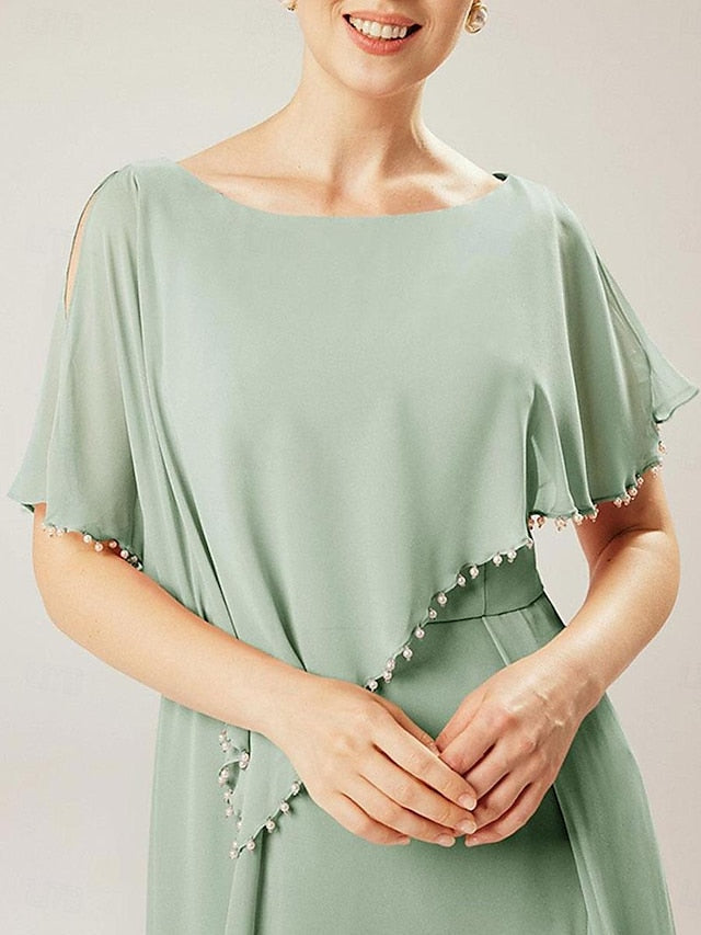 Vestidos de madre de la novia con mangas cortas, corte tubo/columna y borlas