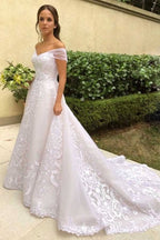 Vintage A-Linie Off-the-Shoulder Sweep Trian Brautkleid mit Spitze